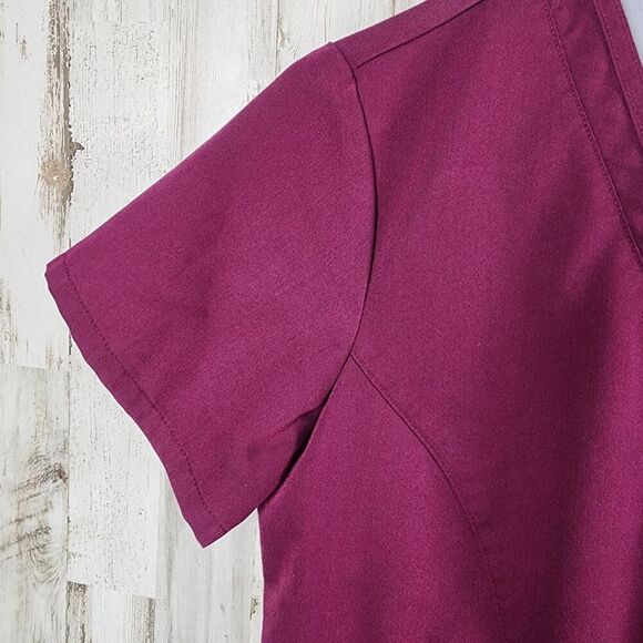 Grey's Anatomy V-Neck Scrub Top Maroon Size Small - Picture 11 of 11